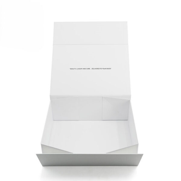 Premium Folding Cosmetic Gift Box with Magnetic Closure Premium Folding Cosmetic Gift Box with Magnetic Closure